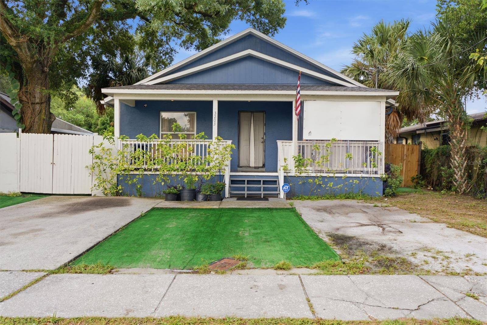 3203 DELEUIL AVE, Tampa, FL 33610