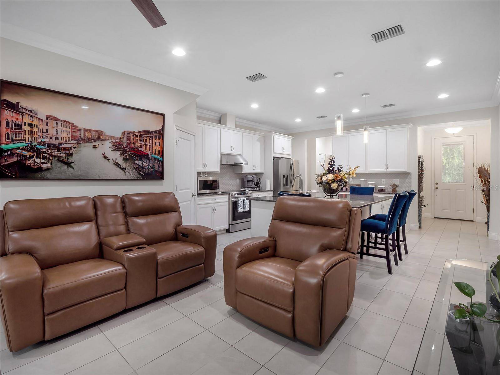 14309 PONDHAWK LN, Tampa, FL 33625