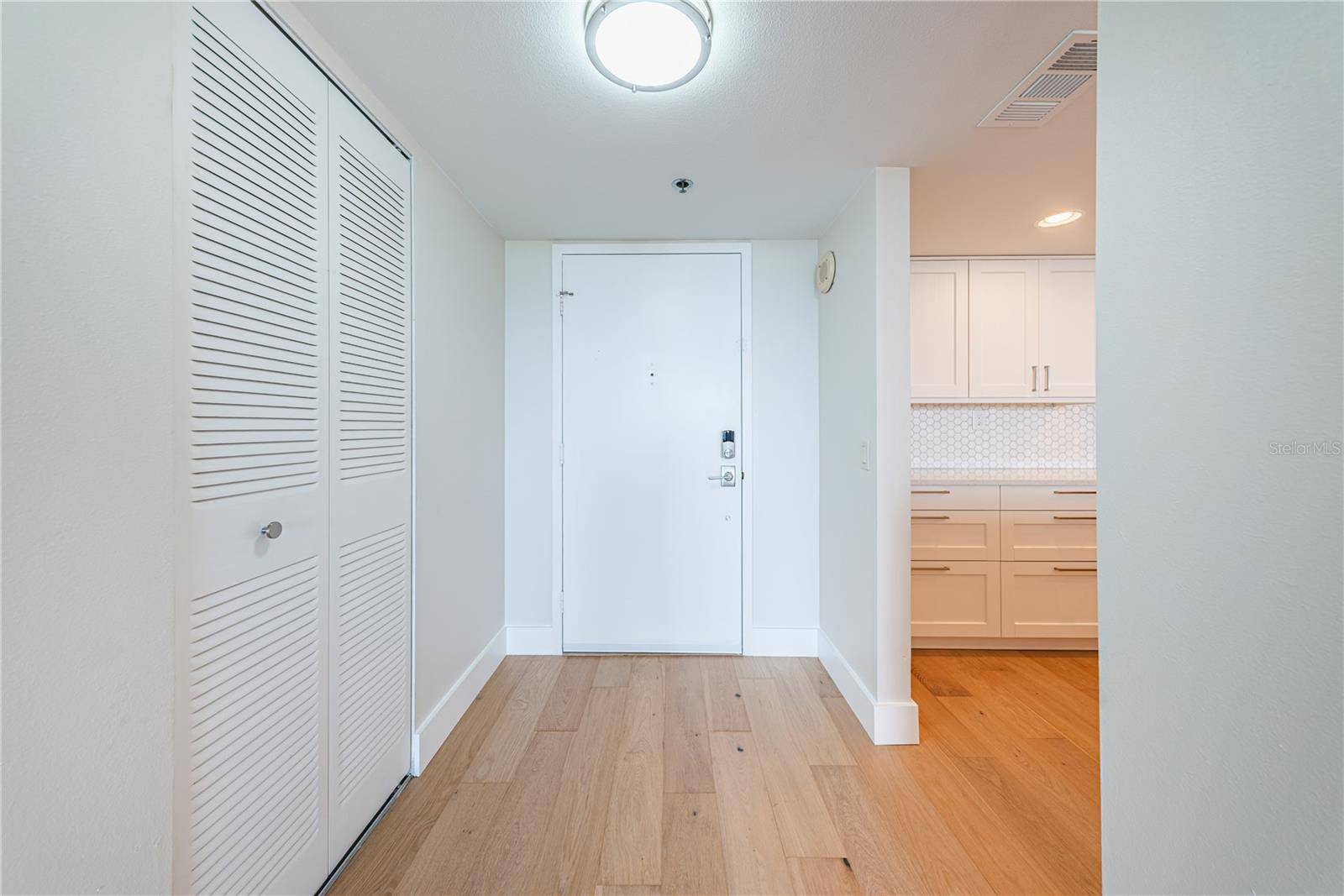 6322 PALMA DEL MAR BLVD S #705, St Petersburg, FL 33715
