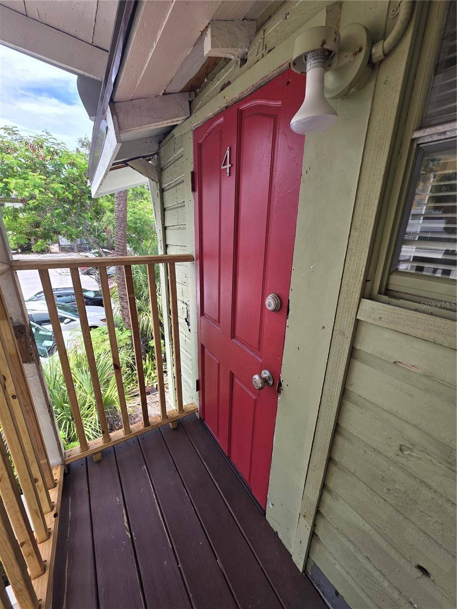 212 W BEACH PL #4, Tampa, FL 33606