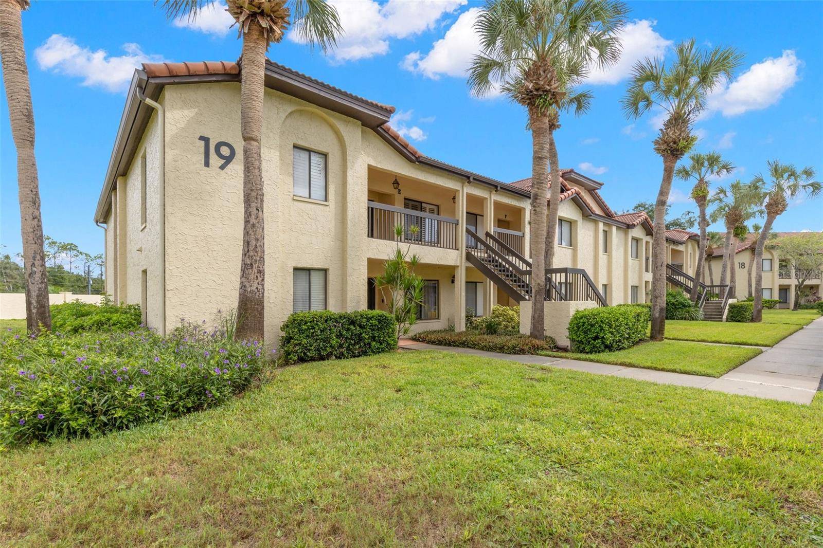 1801 E LAKE RD #19D, Palm Harbor, FL 34685
