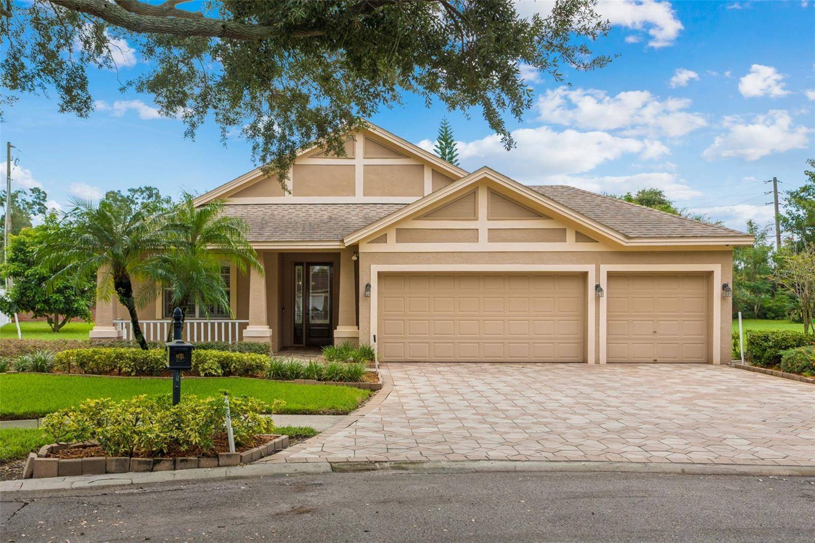 9703 HIDDEN COVE CT, Tampa, FL 33618