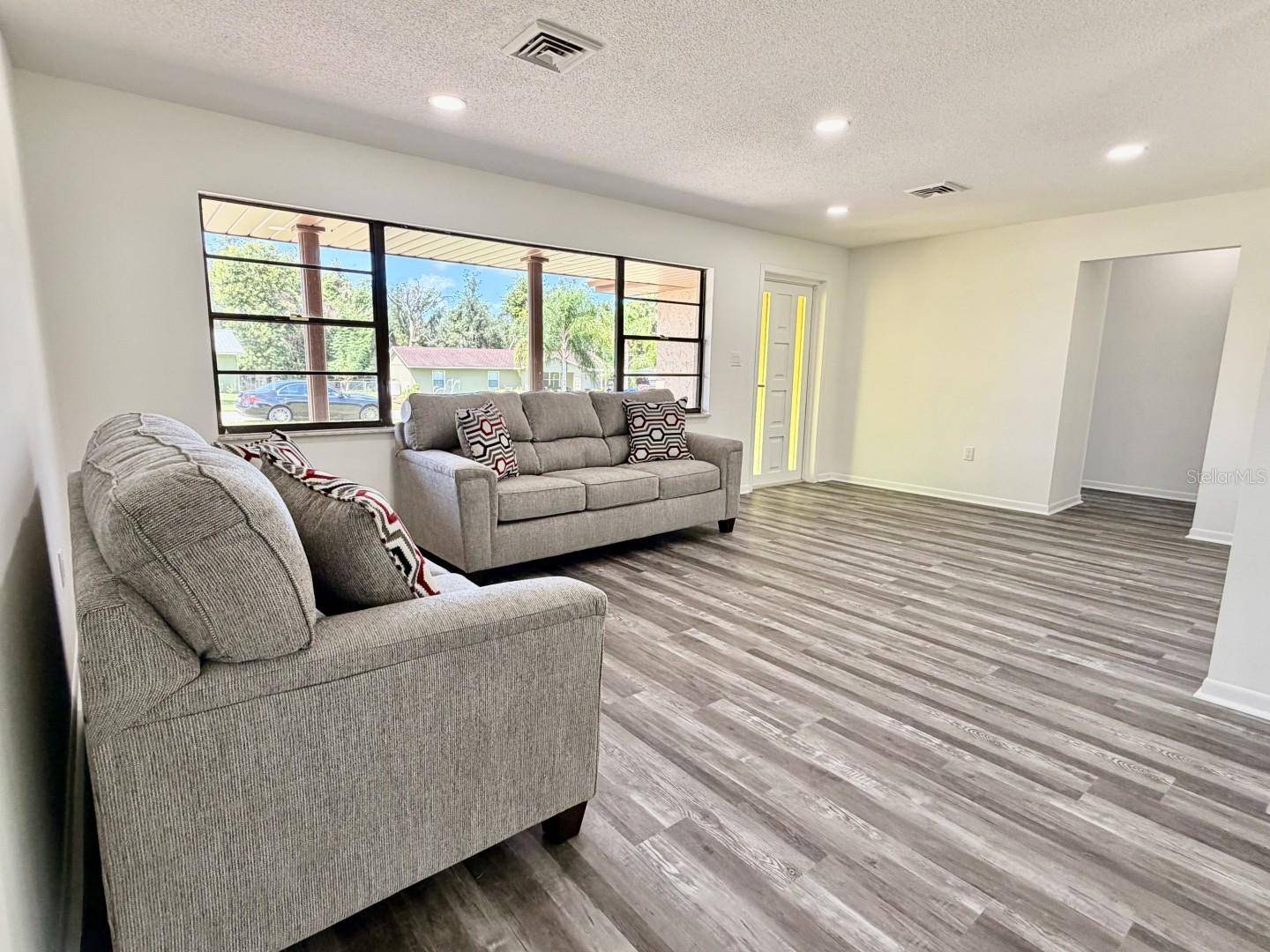 2404 N COCHRANE RD, Avon Park, FL 33825
