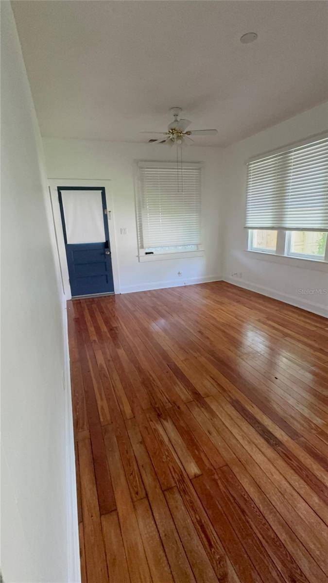 1304 E 32ND AVE, Tampa, FL 33603