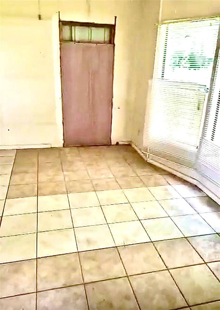19399 FORT DADE AVE, Brooksville, FL 34601