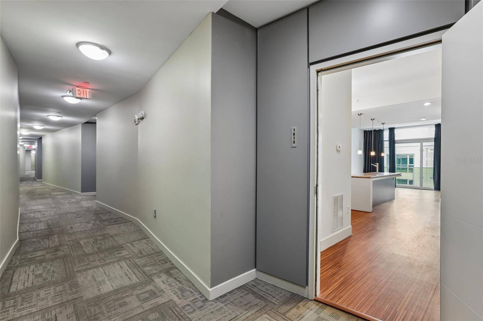102 N 12TH ST #1813, Tampa, FL 33602