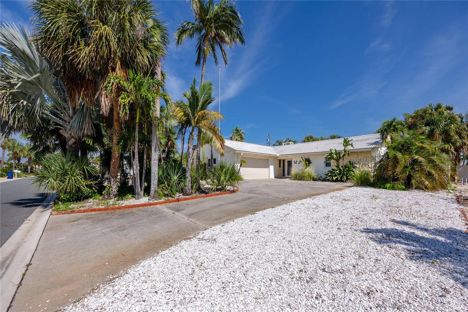 107 21ST ST, Belleair Beach, FL 33786