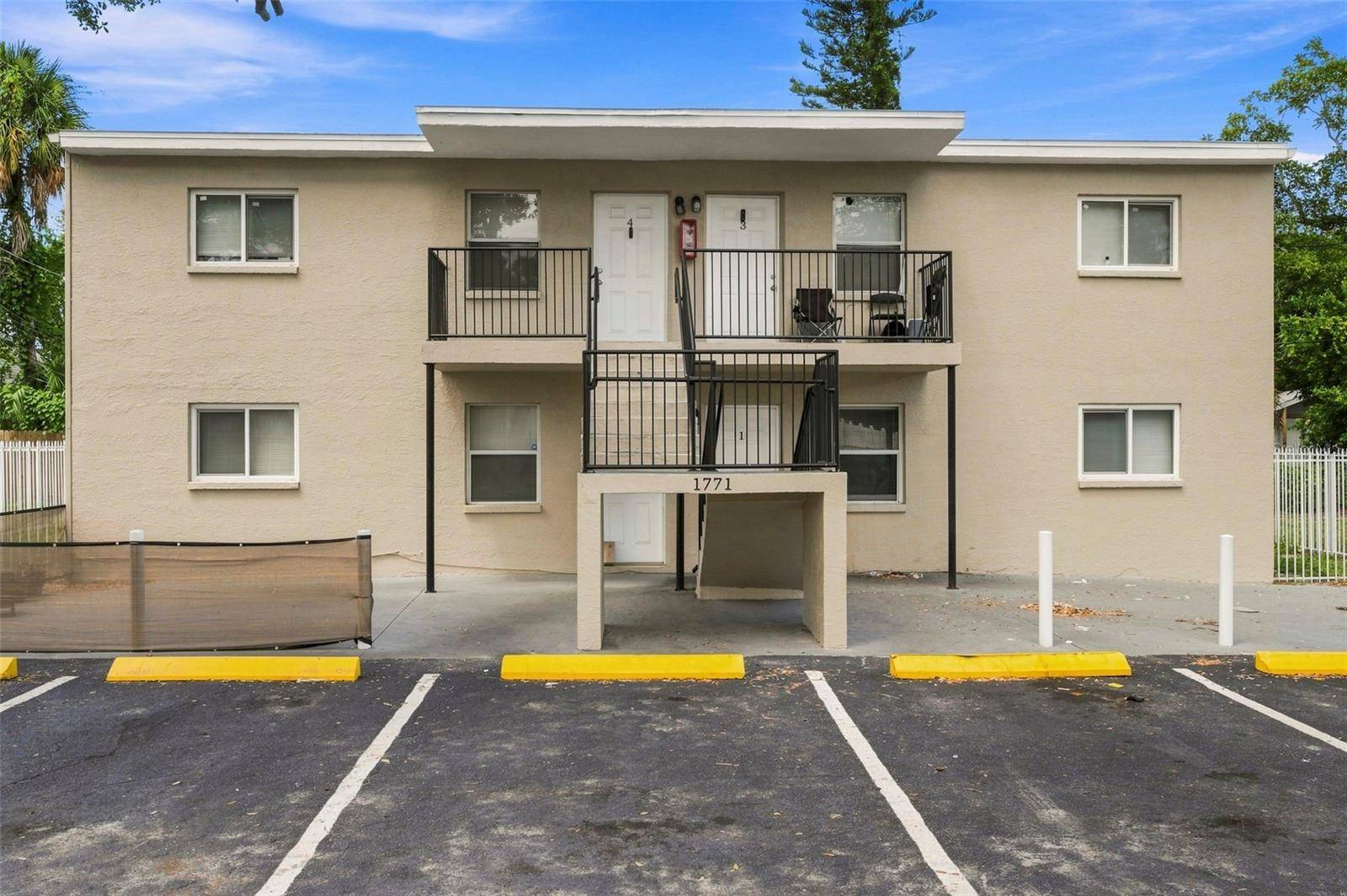 1771 RUSSELL ST S #1, St Petersburg, FL 33712