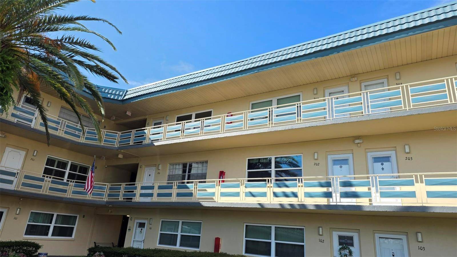 5750 80TH ST N #C202, St Petersburg, FL 33709
