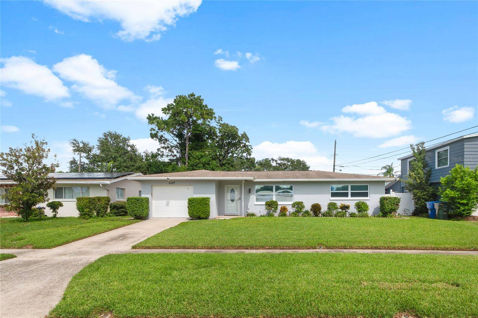 487 LAKE HILL LN, Largo, FL 33771