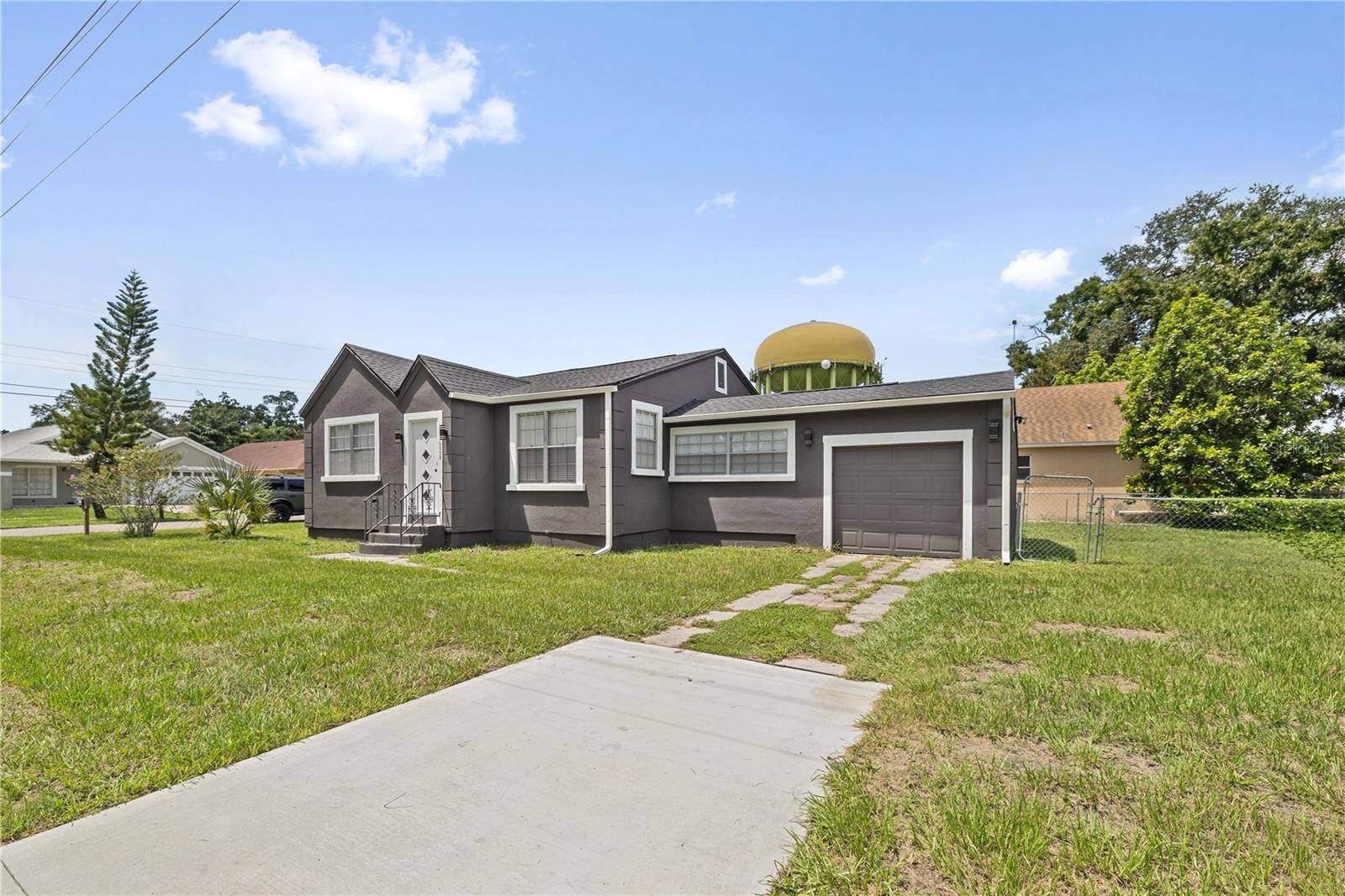 2202 N GLEN AVE, Tampa, FL 33607