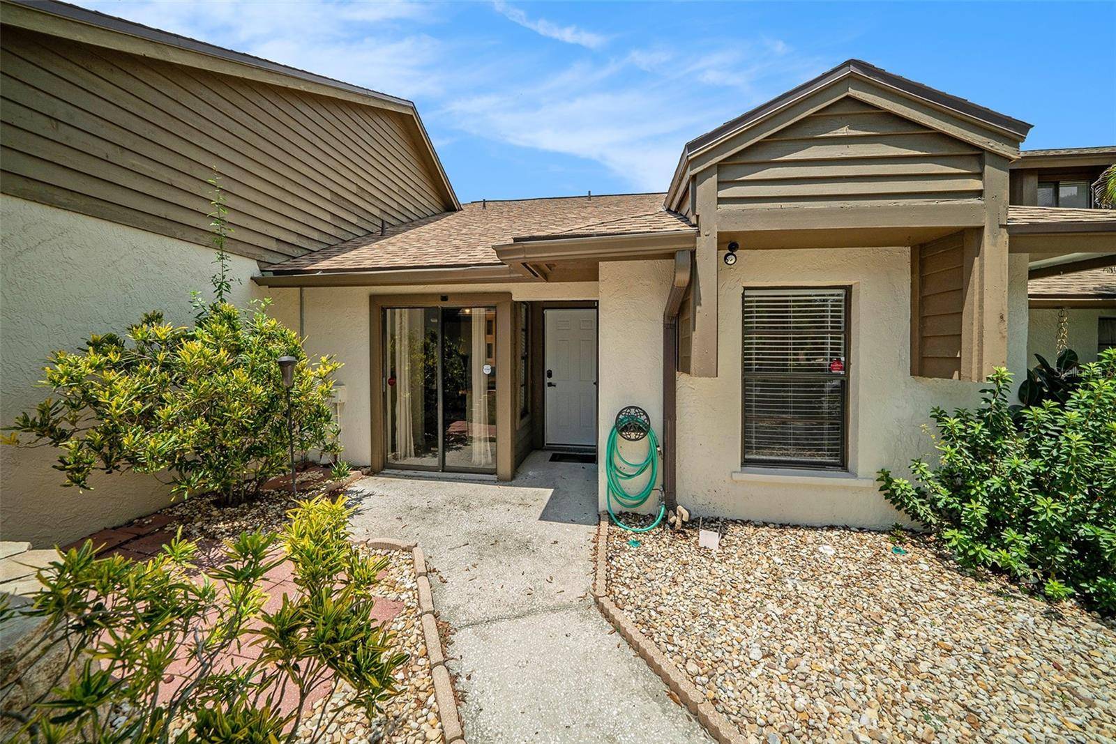 1923 BAYSHORE CT, Safety Harbor, FL 34695