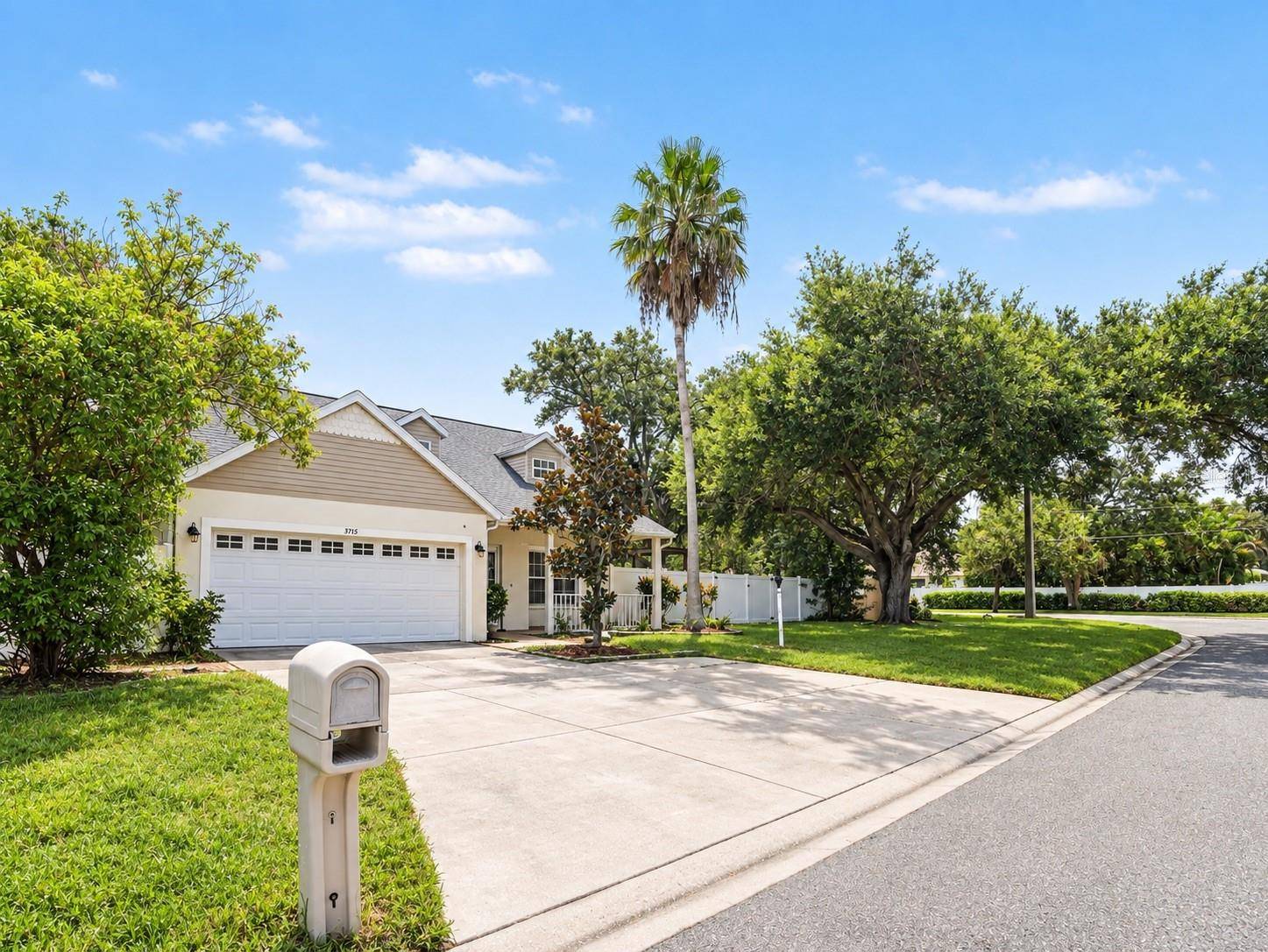 3715 E 31ST ST, Bradenton, FL 34208