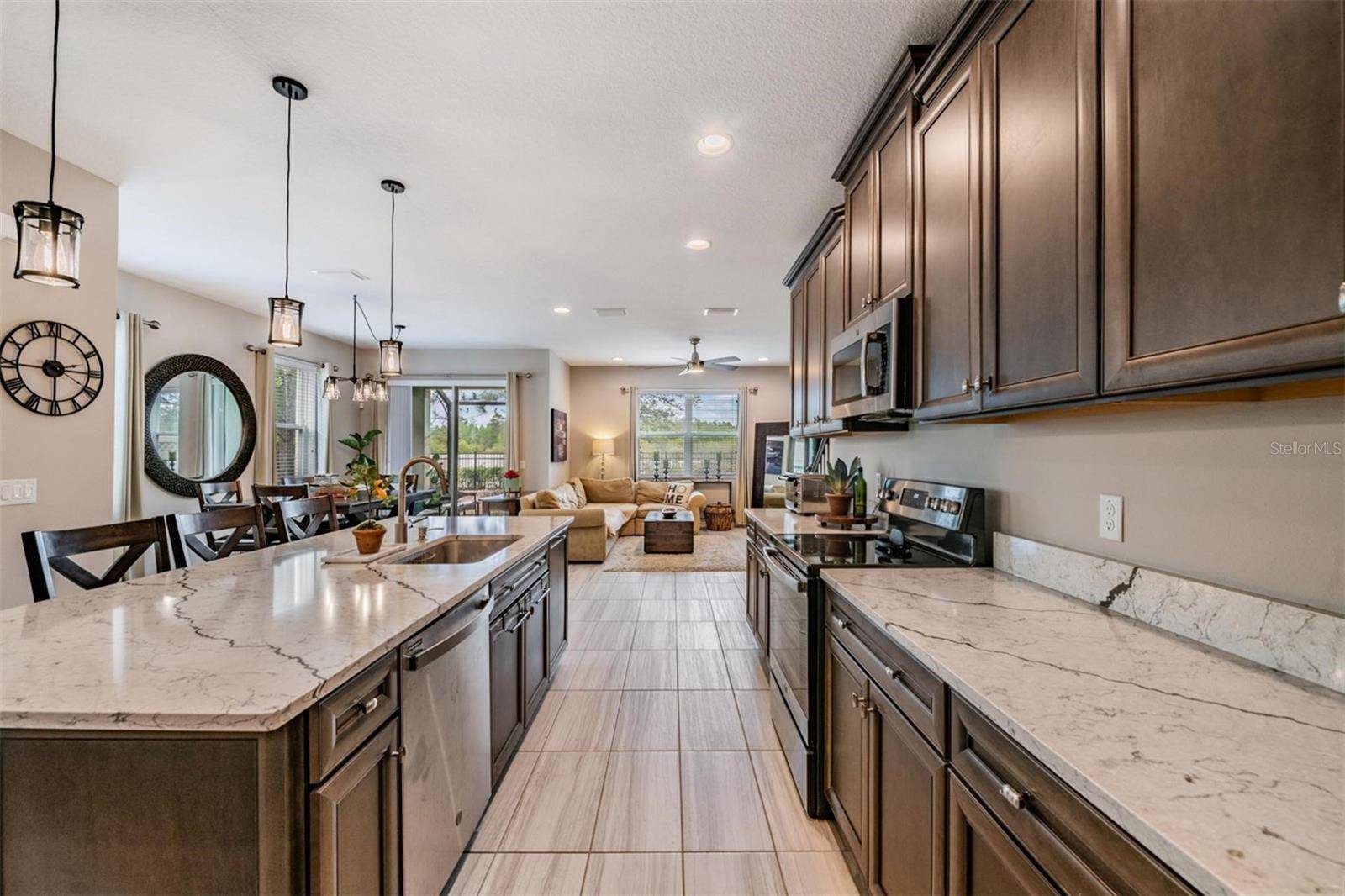 29947 SOUTHWELL LN, Wesley Chapel, FL 33543