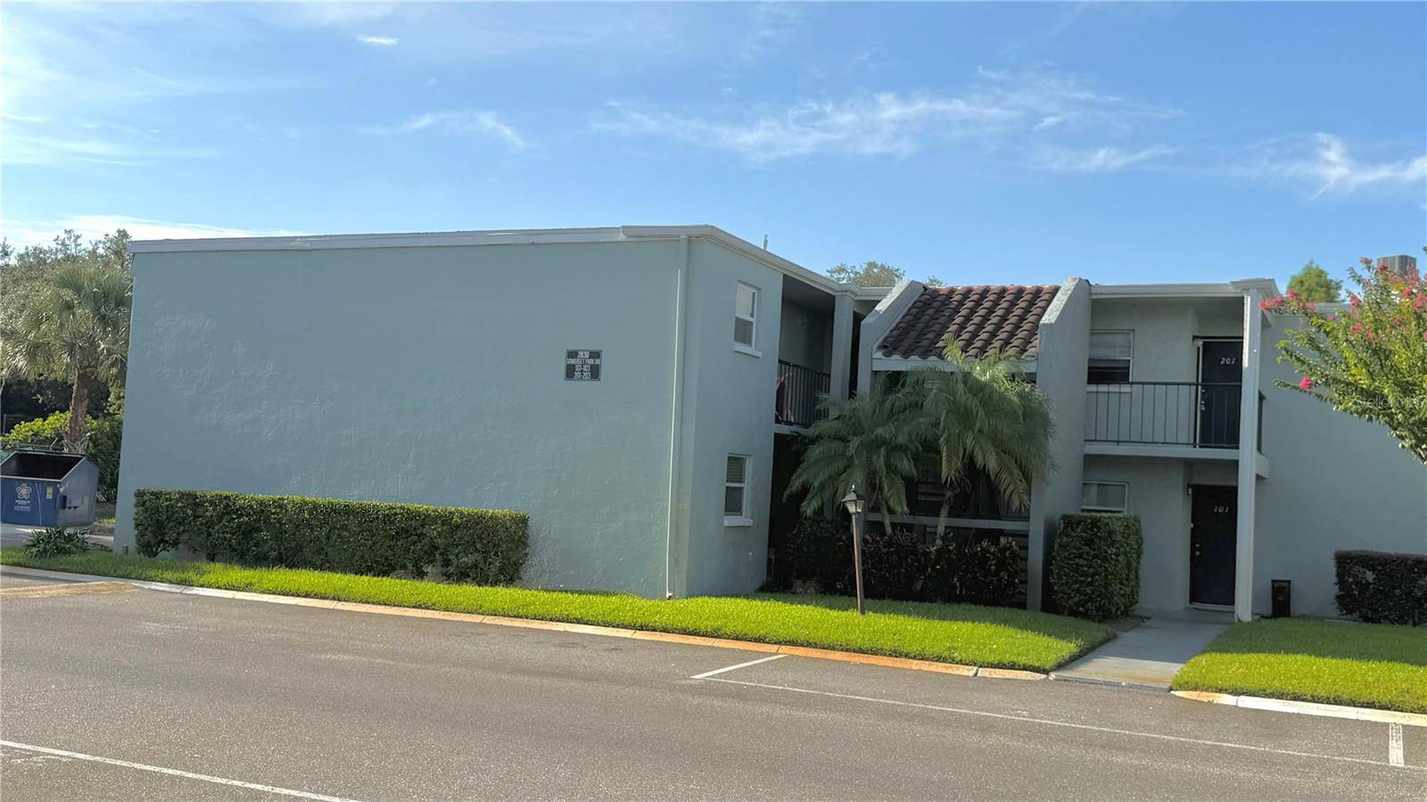 2830 SOMERSET PARK DR #202, Tampa, FL 33613