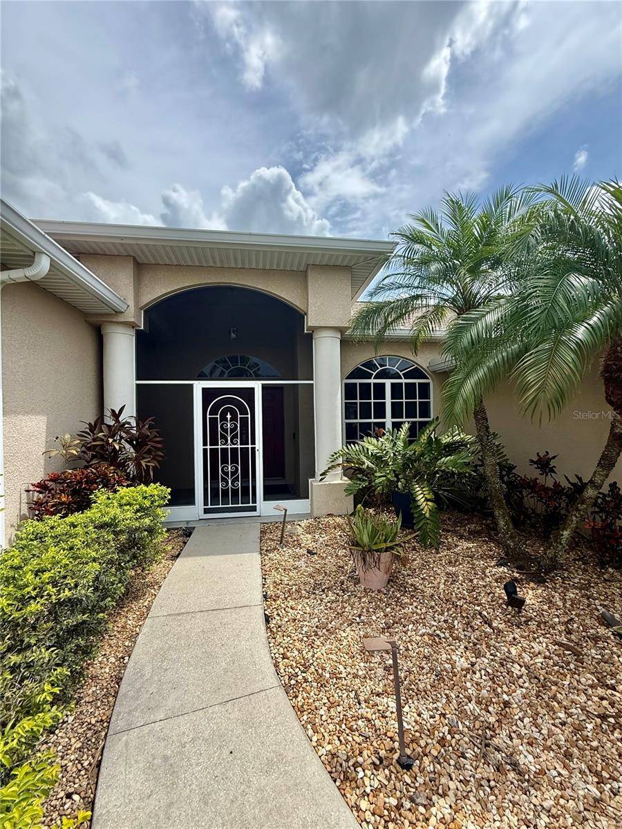 3735 GAVIOTA DR, Ruskin, FL 33573