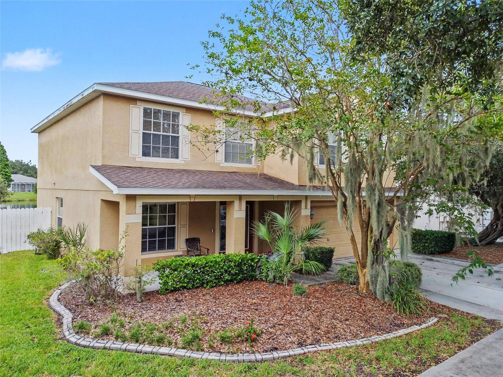 15110 HERONGLEN DR, Lithia, FL 33547