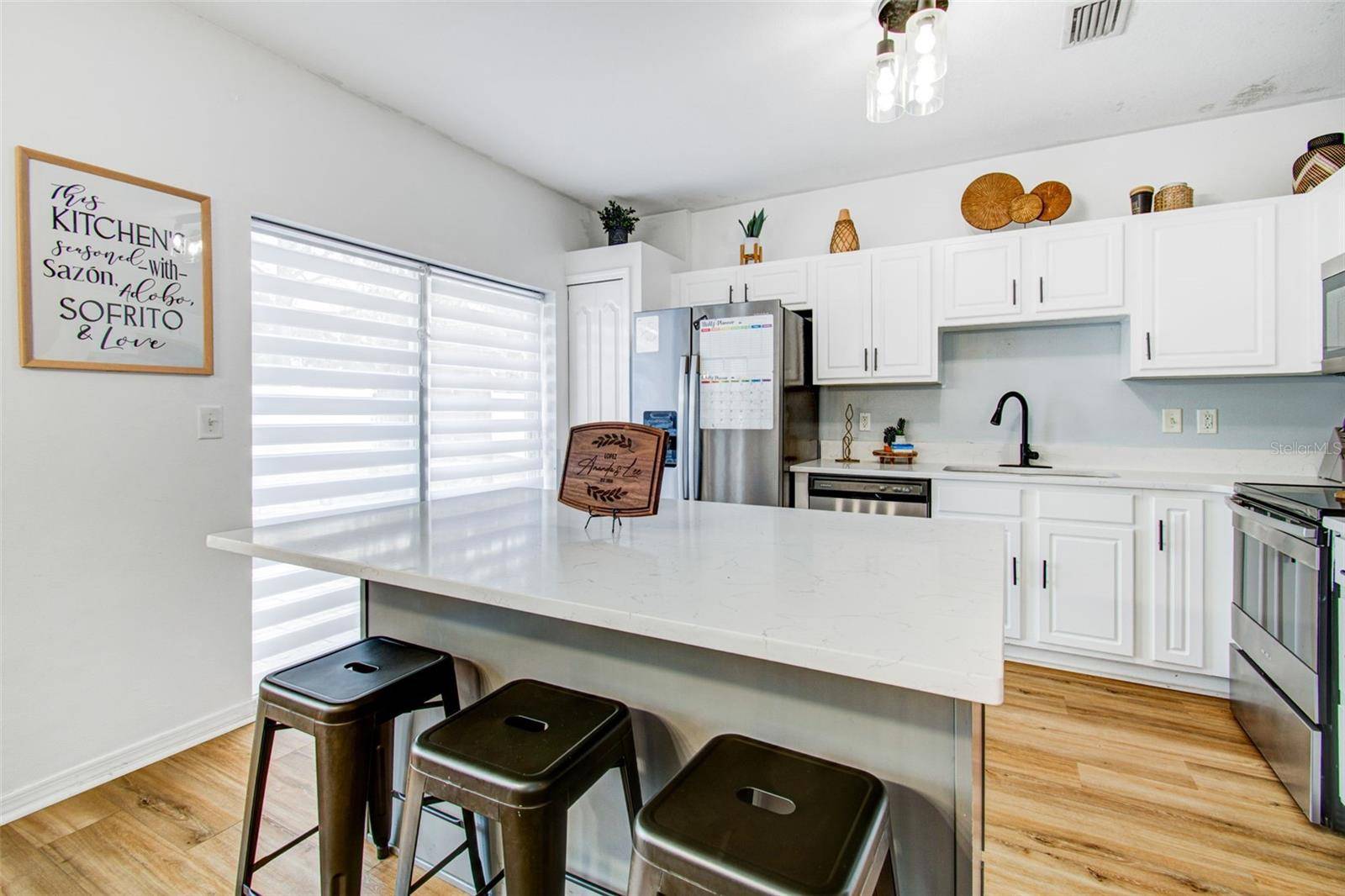 12610 ADVENTURE DR, Riverview, FL 33579