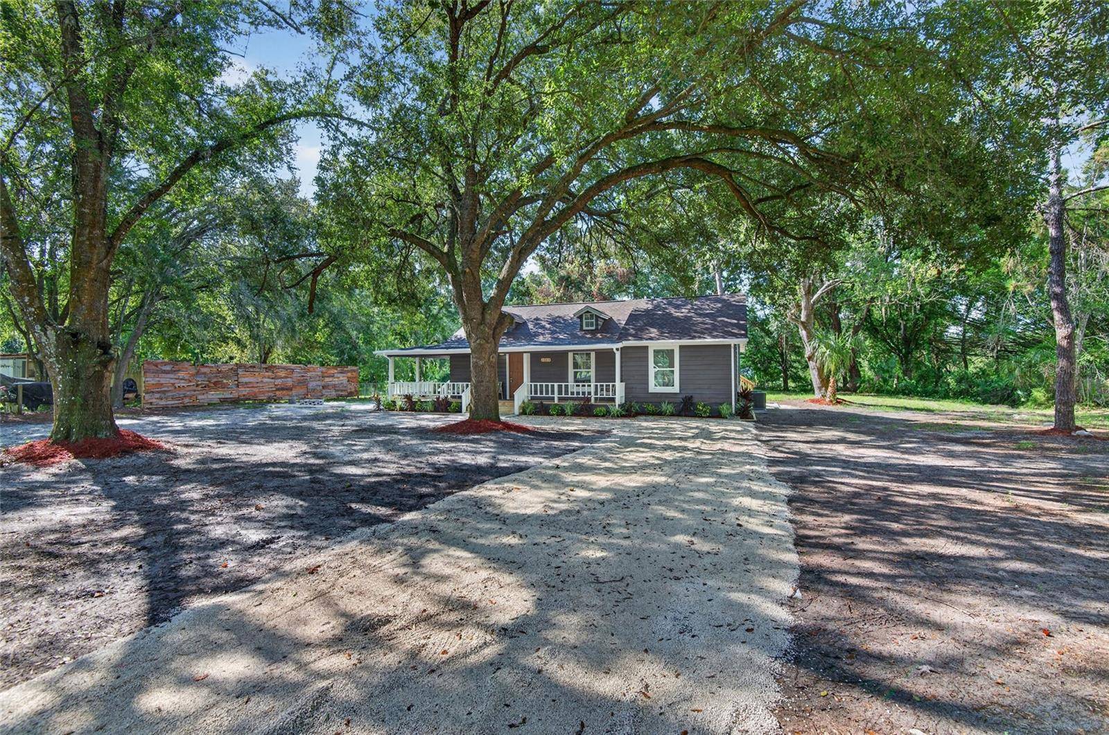26314 GLENWOOD DR, Wesley Chapel, FL 33544