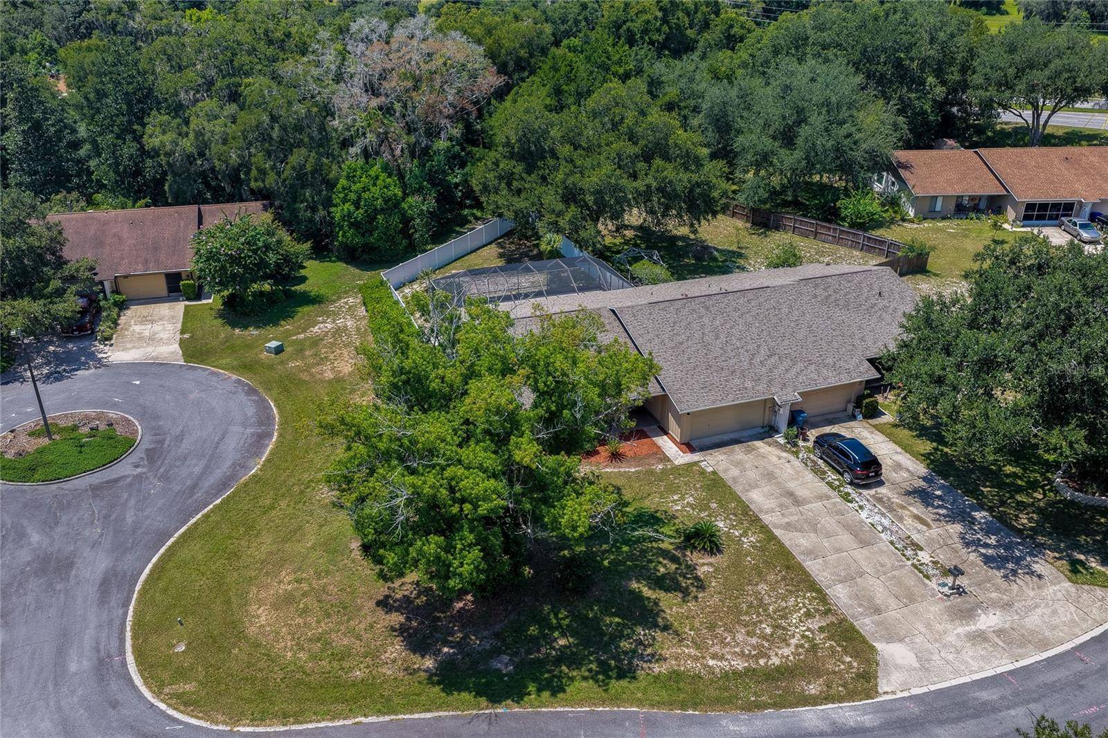 1040 W VILLAGE GREEN RD, Deland, FL 32720