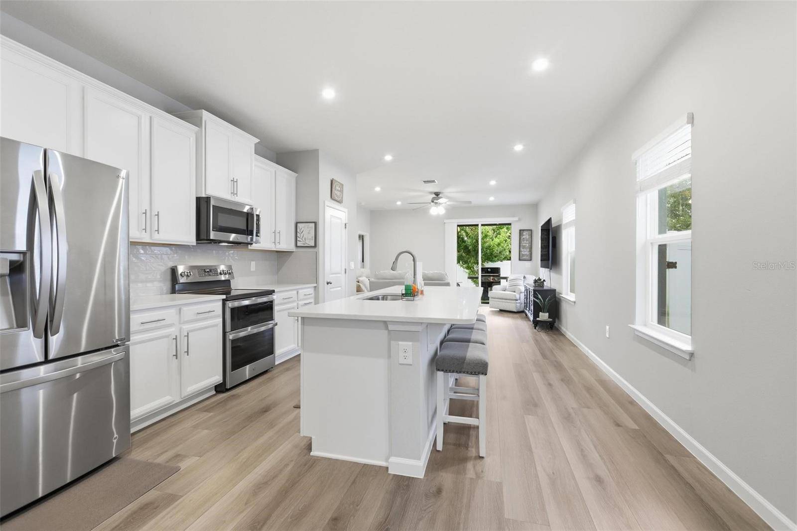 7068 LANIER FALLS RD, Deland, FL 32724