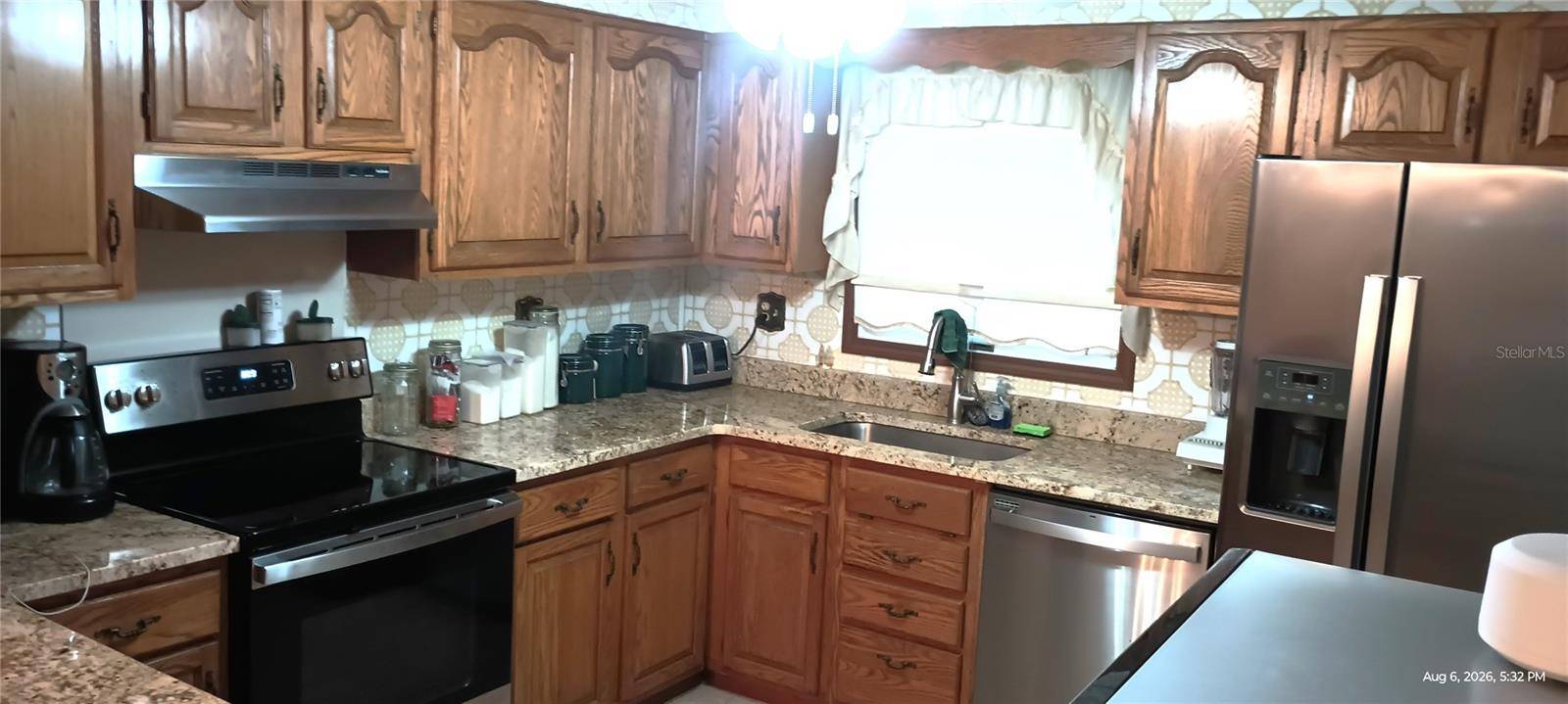 148 HICKS AVE, Crescent City, FL 32112