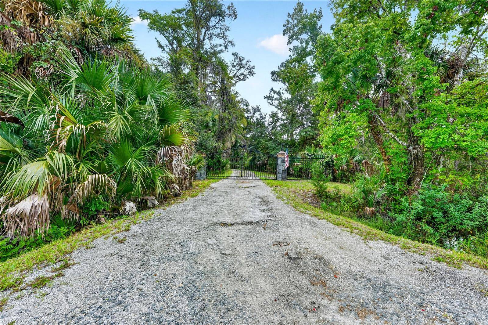 590 COUNTY ROAD 325, Bunnell, FL 32110