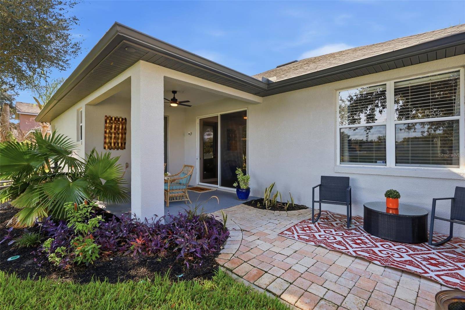 551 WOODFORD DR, Debary, FL 32713