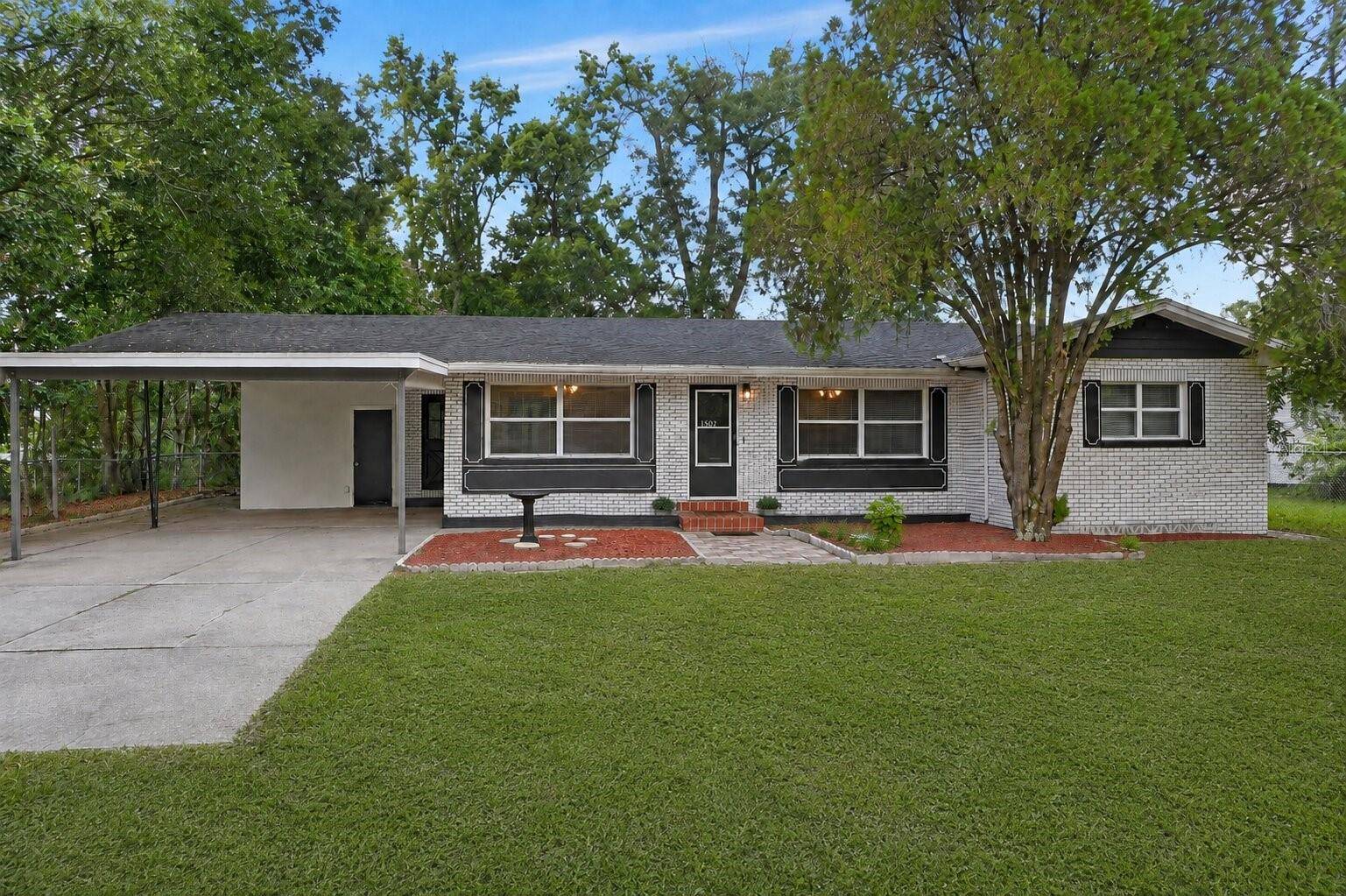 1502 STEVENS AVE, Deland, FL 32720