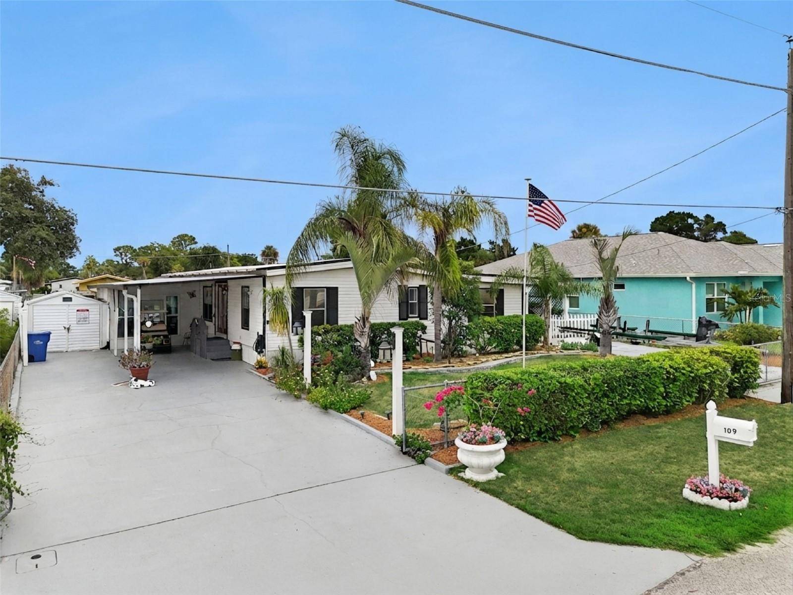 109 DOUGLAS ST, Edgewater, FL 32141