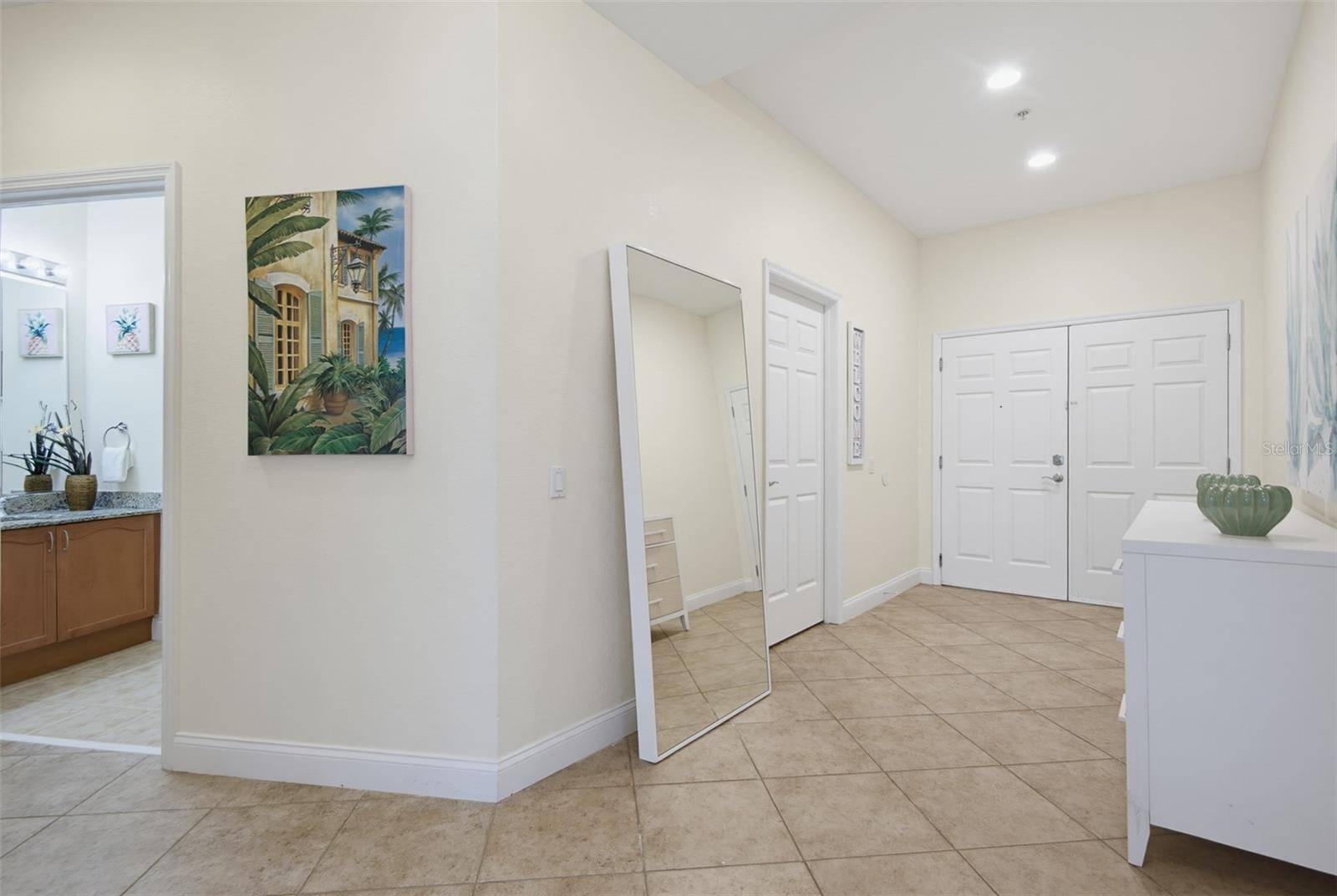 2 OCEANS WEST BLVD #103, Daytona Beach Shores, FL 32118