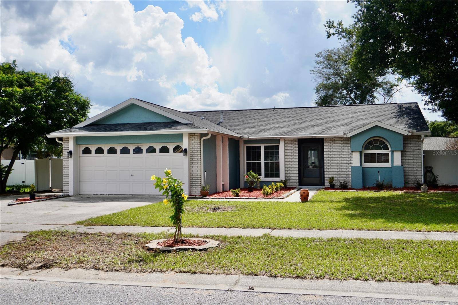 2205 PINK GRAPEFRUIT TRL, Clermont, FL 34714