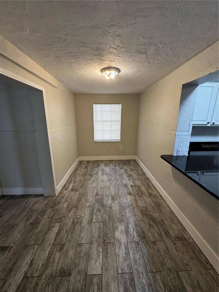 2552 COLUMBUS ST, Fort Myers, FL 33901