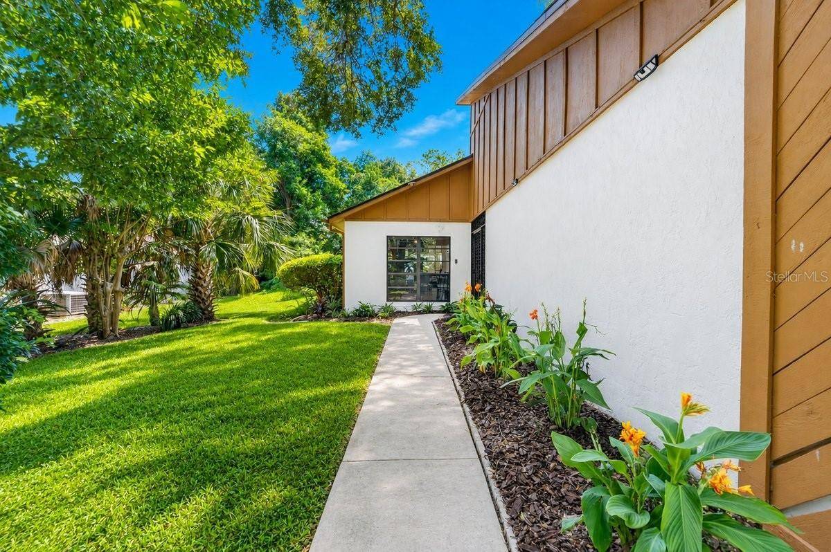 11 INDIAN TRL, Ormond Beach, FL 32174