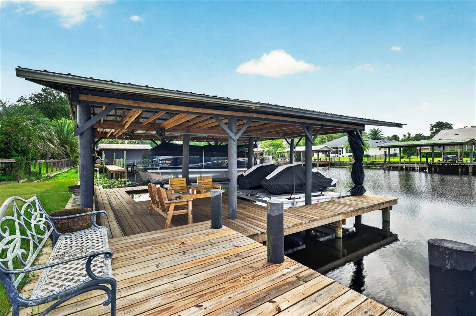 1613 JUNO TRL, Astor, FL 32102