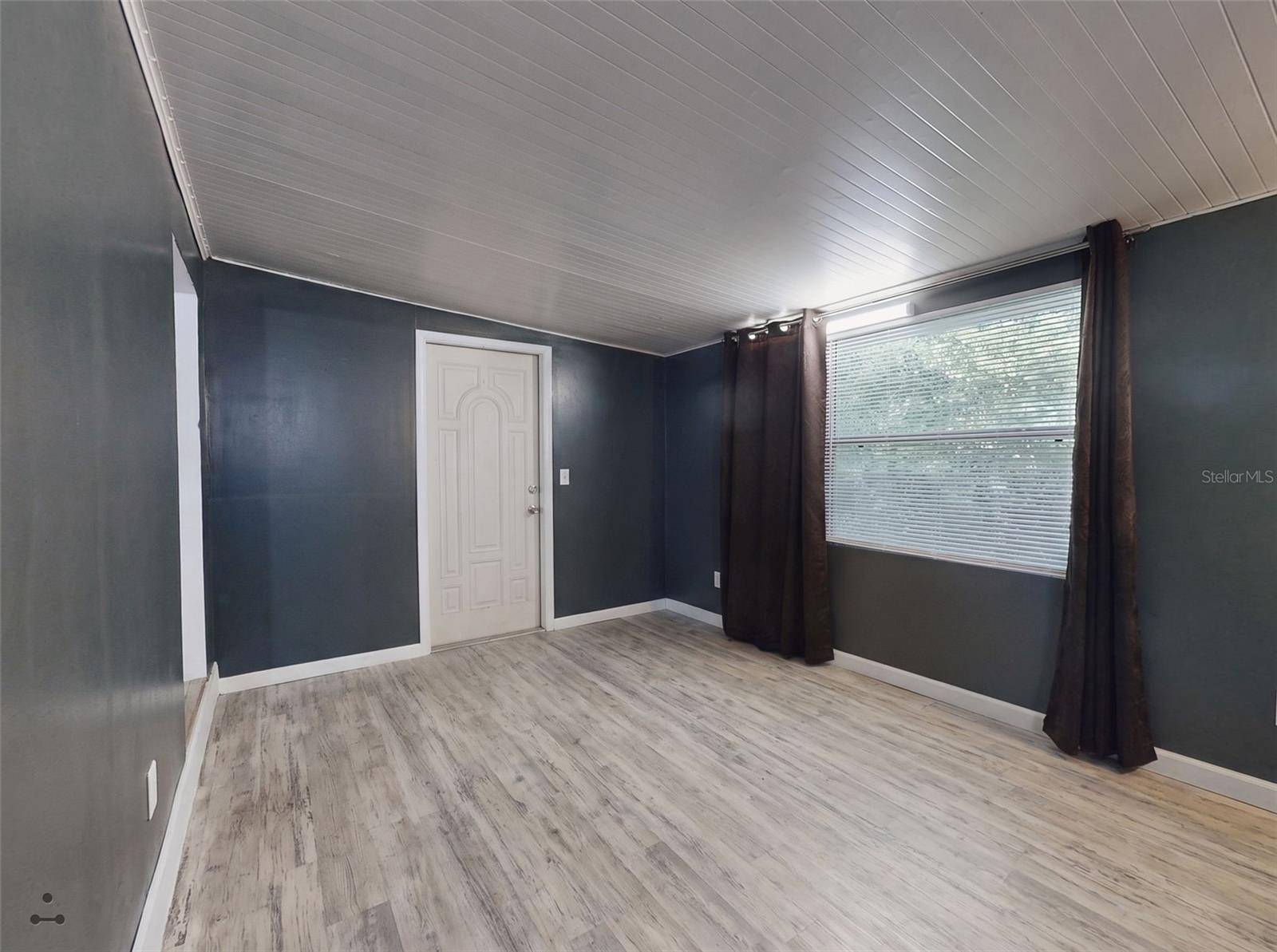 221 EVERGREEN TER, Deland, FL 32724