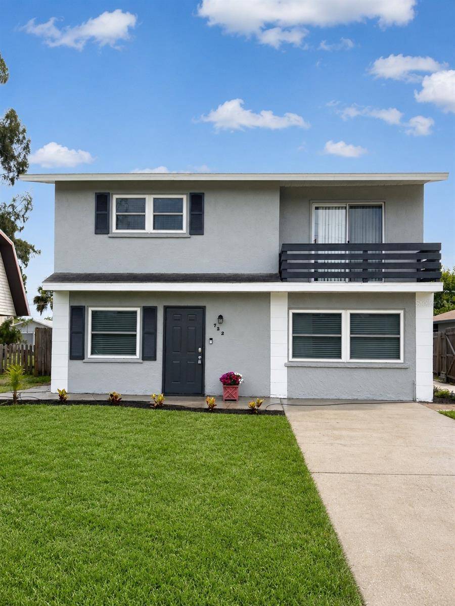 722 65TH AVE E, Bradenton, FL 34203