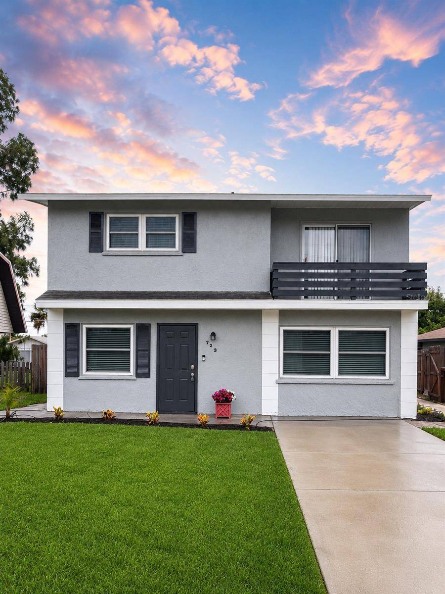 722 65TH AVE E, Bradenton, FL 34203