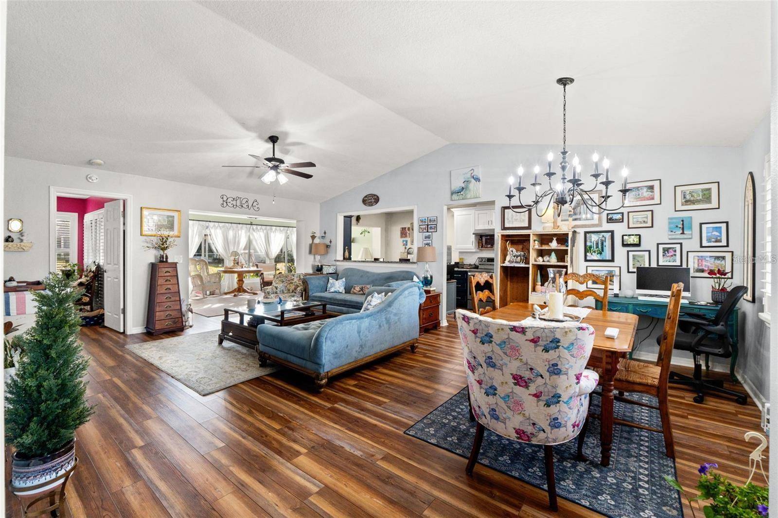 7427 HEATHER WALK DR, Weeki Wachee, FL 34613