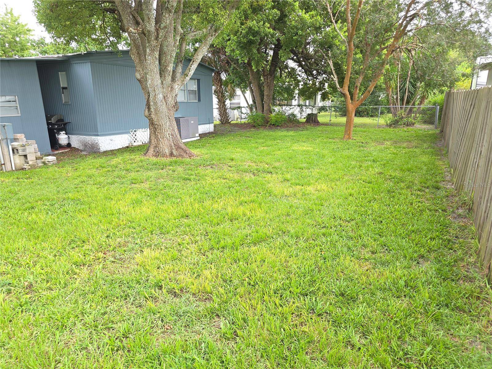 102 BAREFOOT TRL, Port Orange, FL 32129