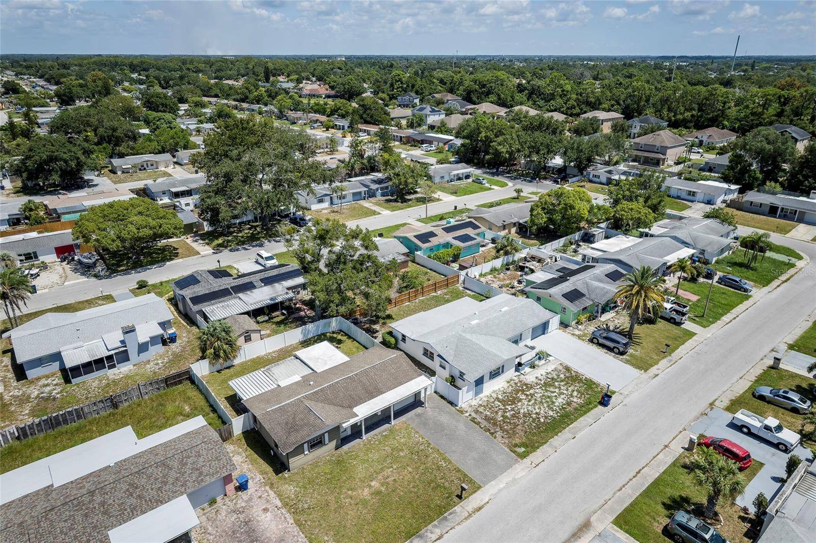 3246 BROOKFIELD DR, Holiday, FL 34691