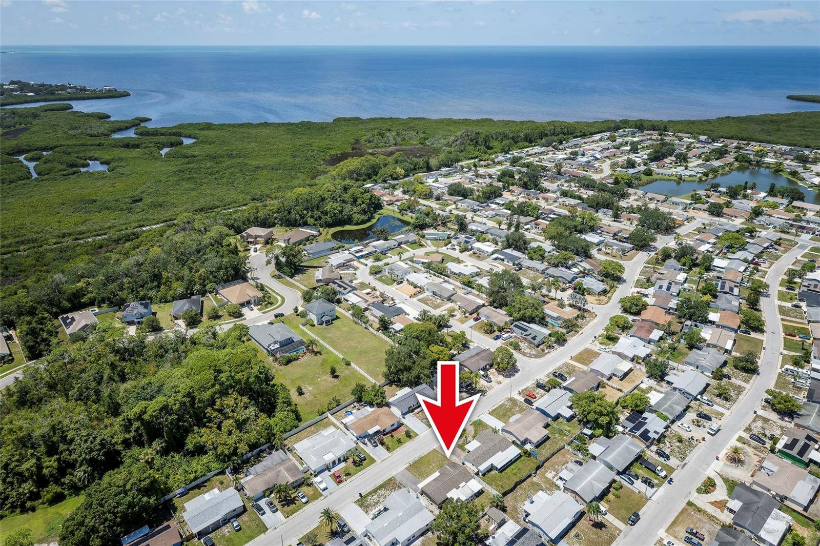 3246 BROOKFIELD DR, Holiday, FL 34691