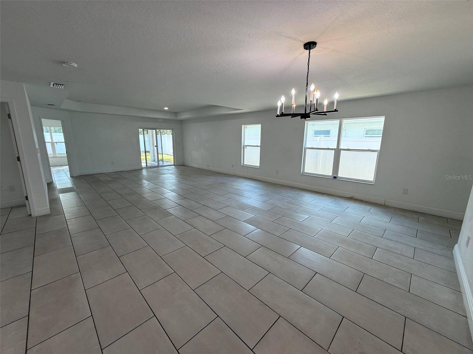 5112 PACIFIC AVE, Weeki Wachee, FL 34607
