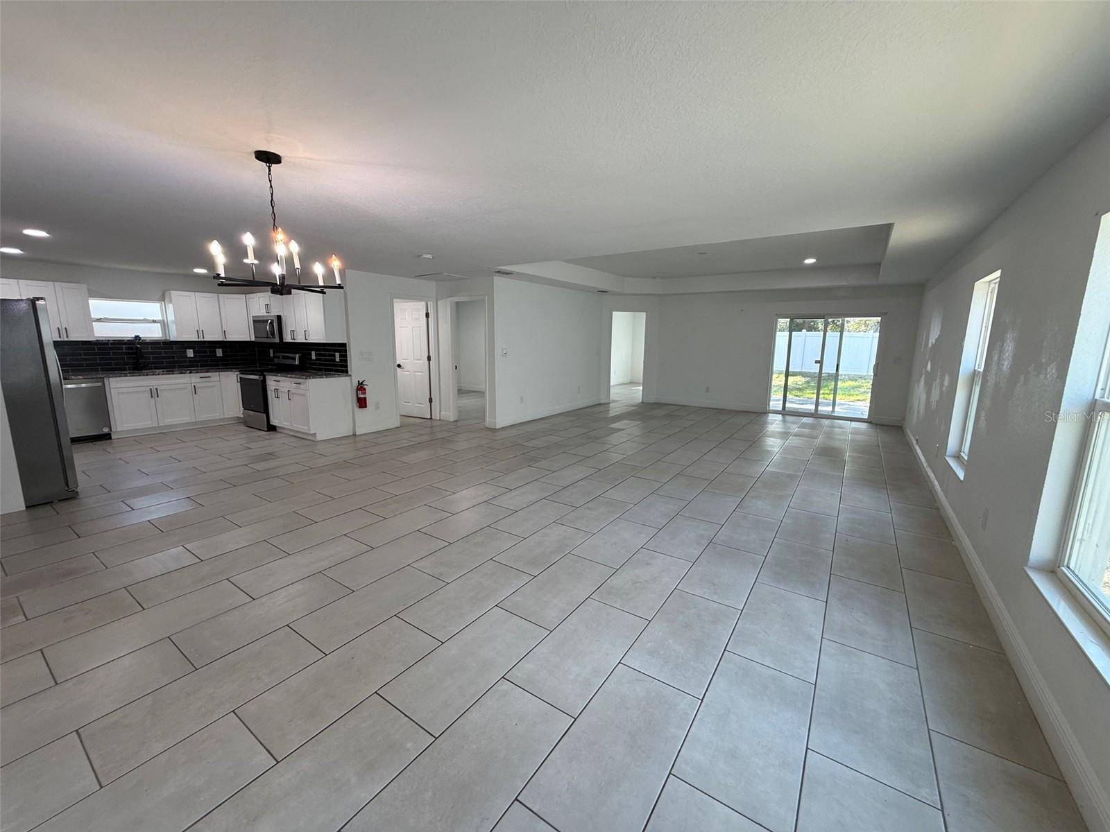 5112 PACIFIC AVE, Weeki Wachee, FL 34607