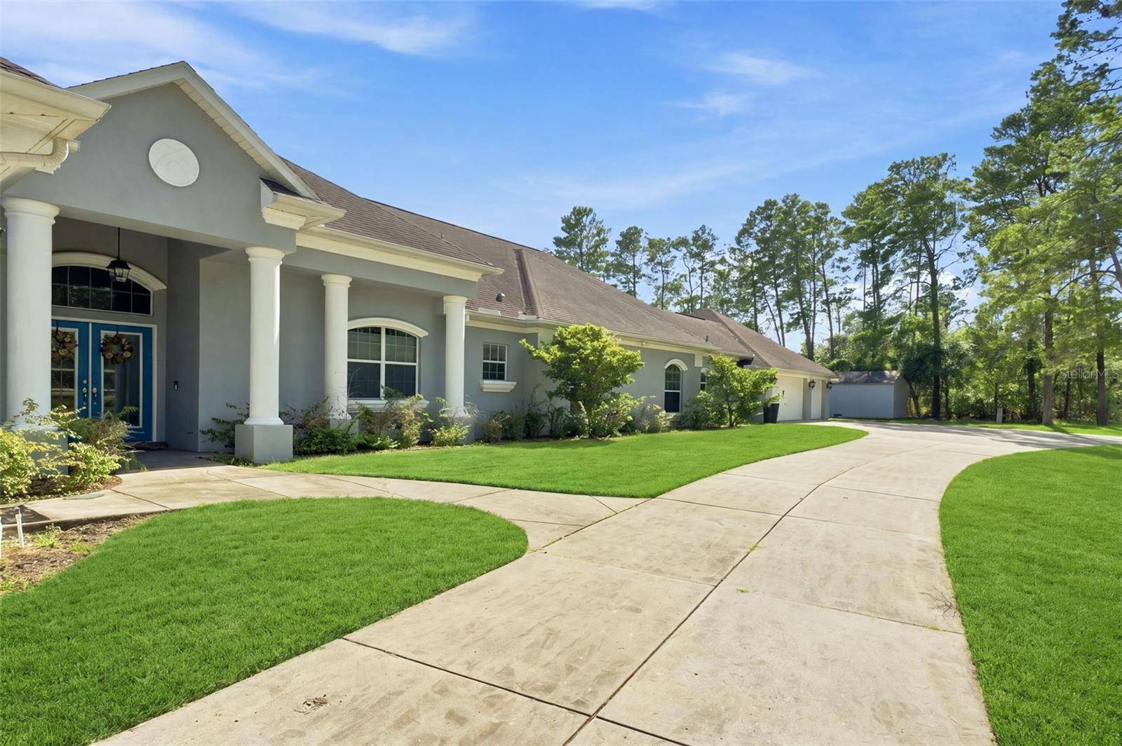 11200 WOODLAND WATERS BLVD, Weeki Wachee, FL 34613
