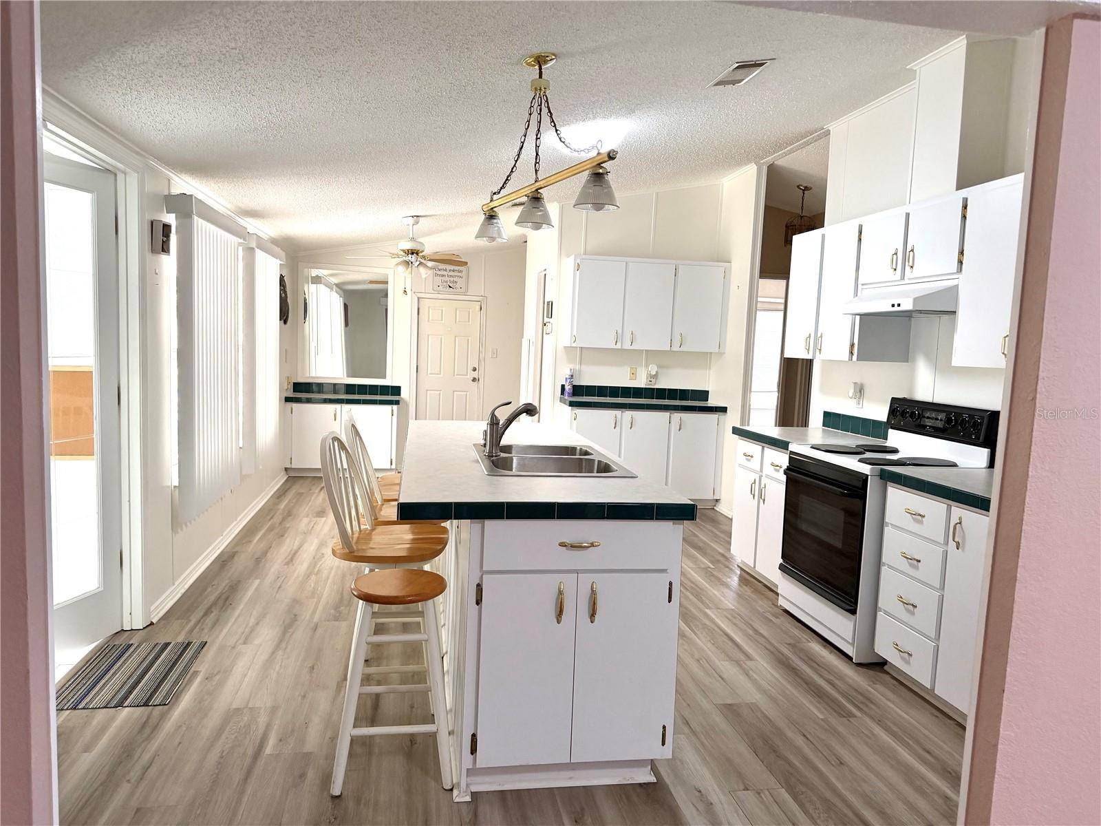 8739 HIGHPOINT BLVD, Brooksville, FL 34613