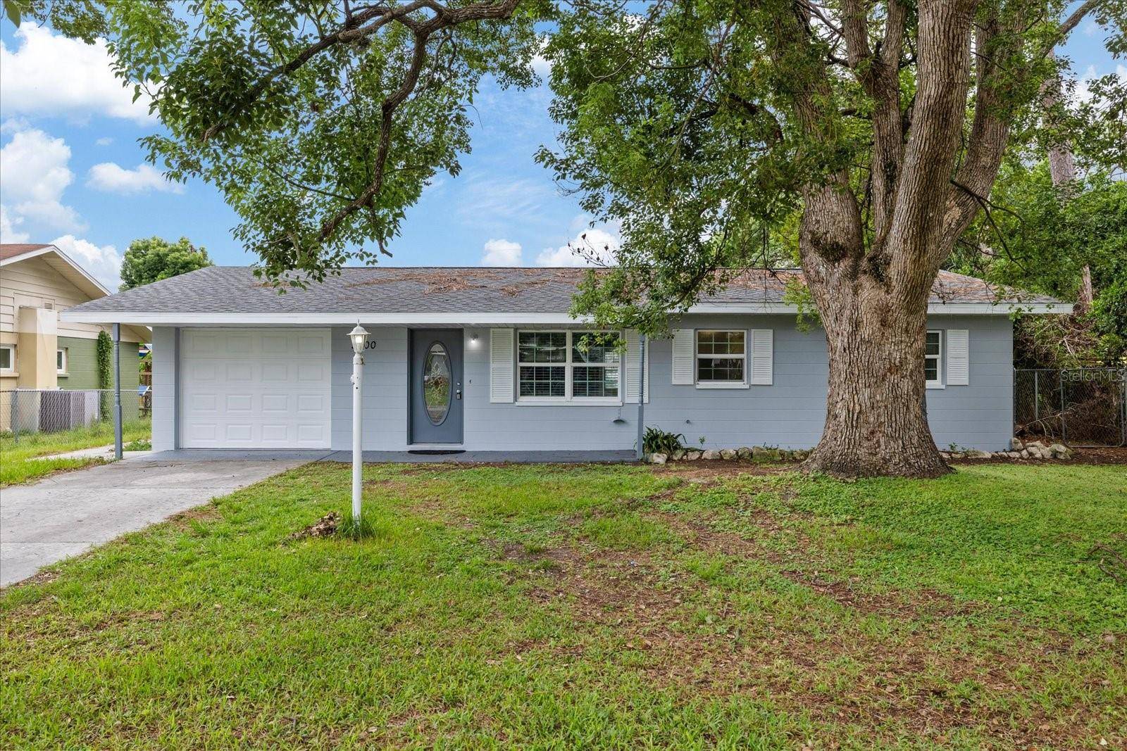 5900 AVOCADO ST, Zephyrhills, FL 33542