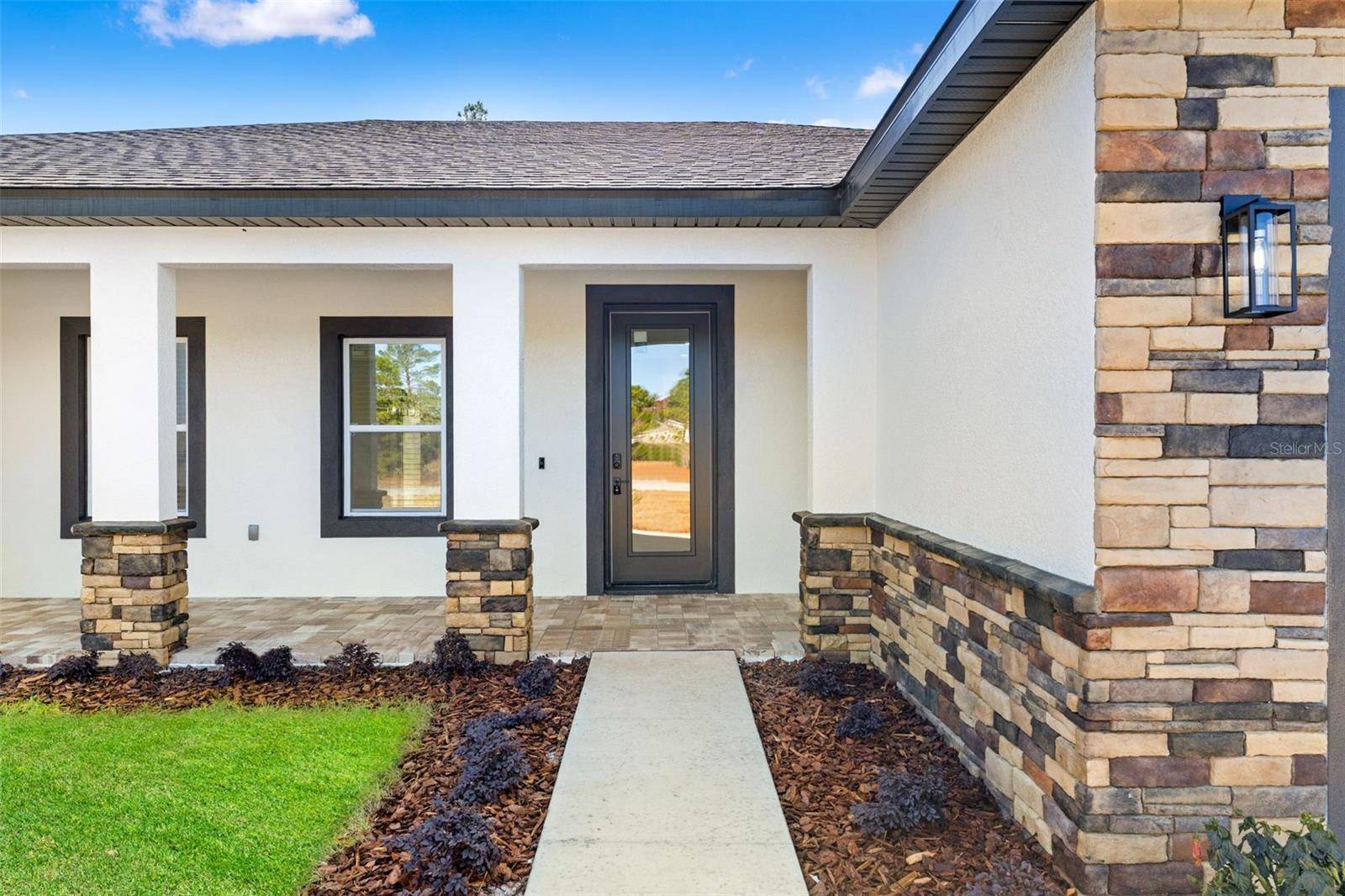 10439 GYPSY AVE, Weeki Wachee, FL 34613