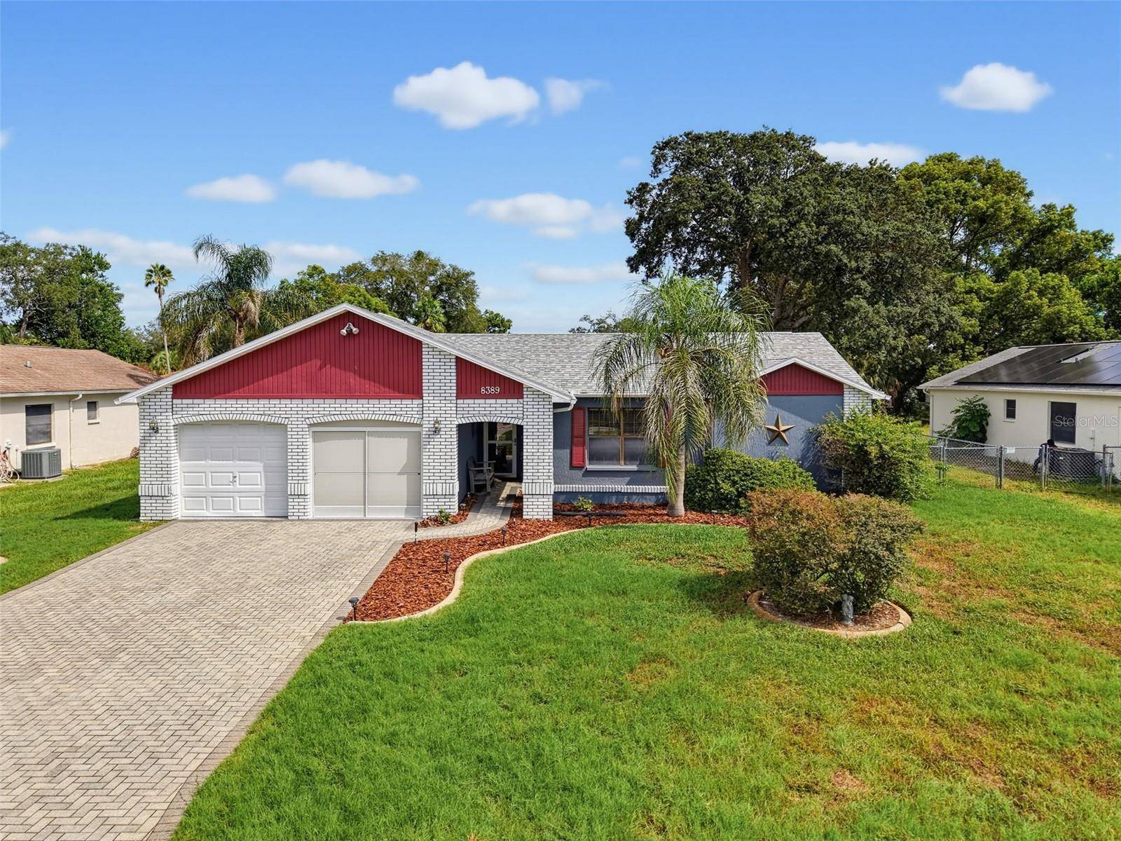 8389 CAMPHOR DR, Spring Hill, FL 34606