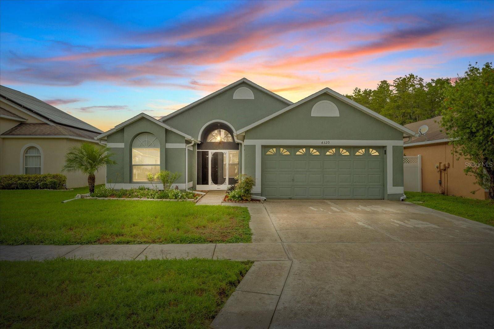 4320 STONES RIVER CT, New Port Richey, FL 34653